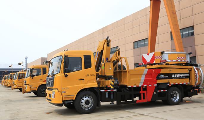 乘勢啟航!天途路業(yè)集團(tuán)道路標(biāo)線設(shè)備出口“一帶一路”國家!